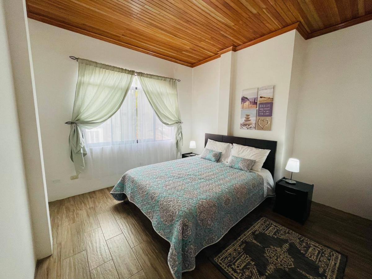 Apartahotel Casa Soleil Puerto Villamil Exteriér fotografie