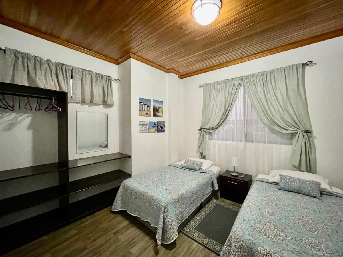 Apartahotel Casa Soleil Puerto Villamil Exteriér fotografie