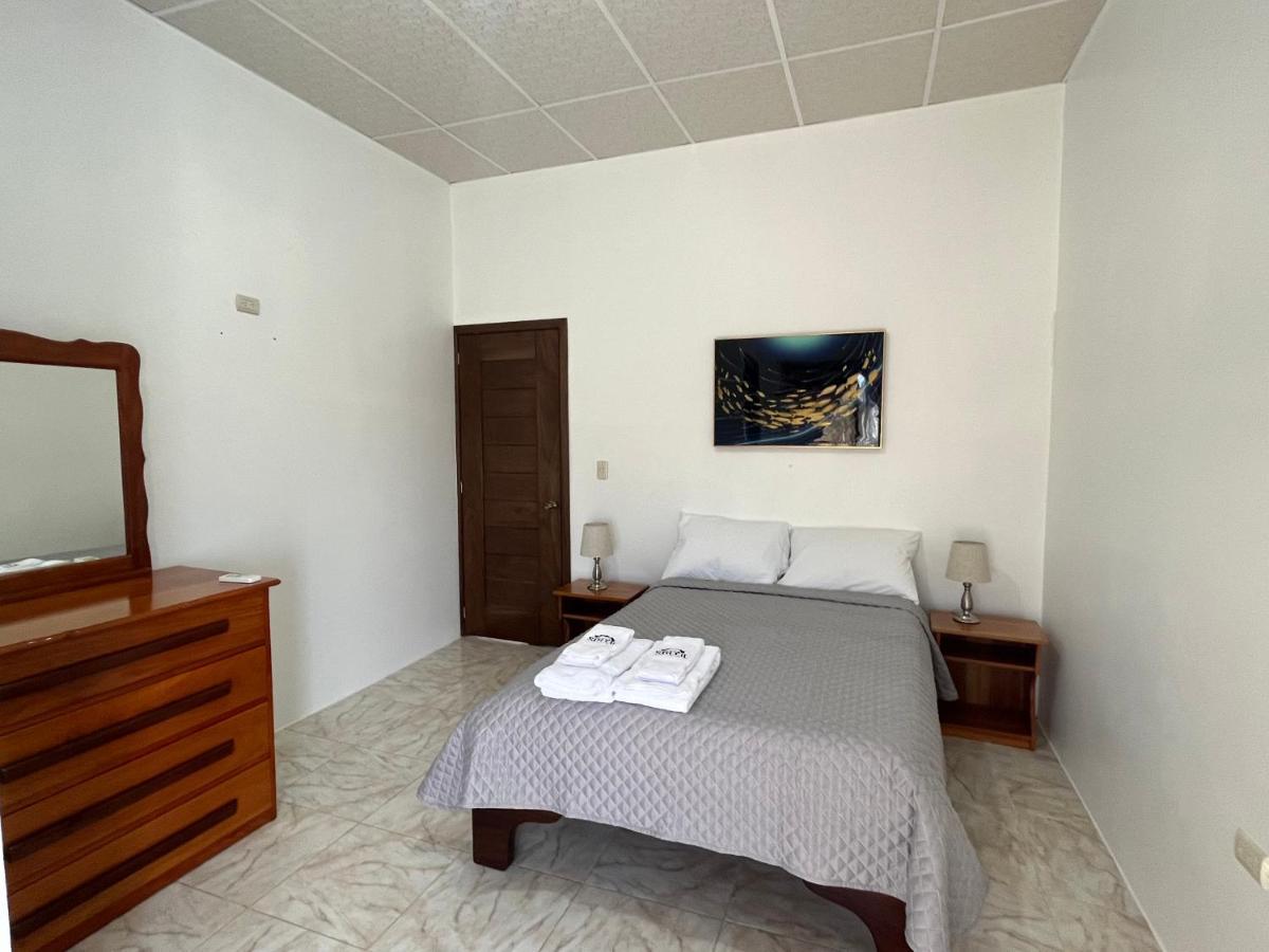 Apartahotel Casa Soleil Puerto Villamil Exteriér fotografie