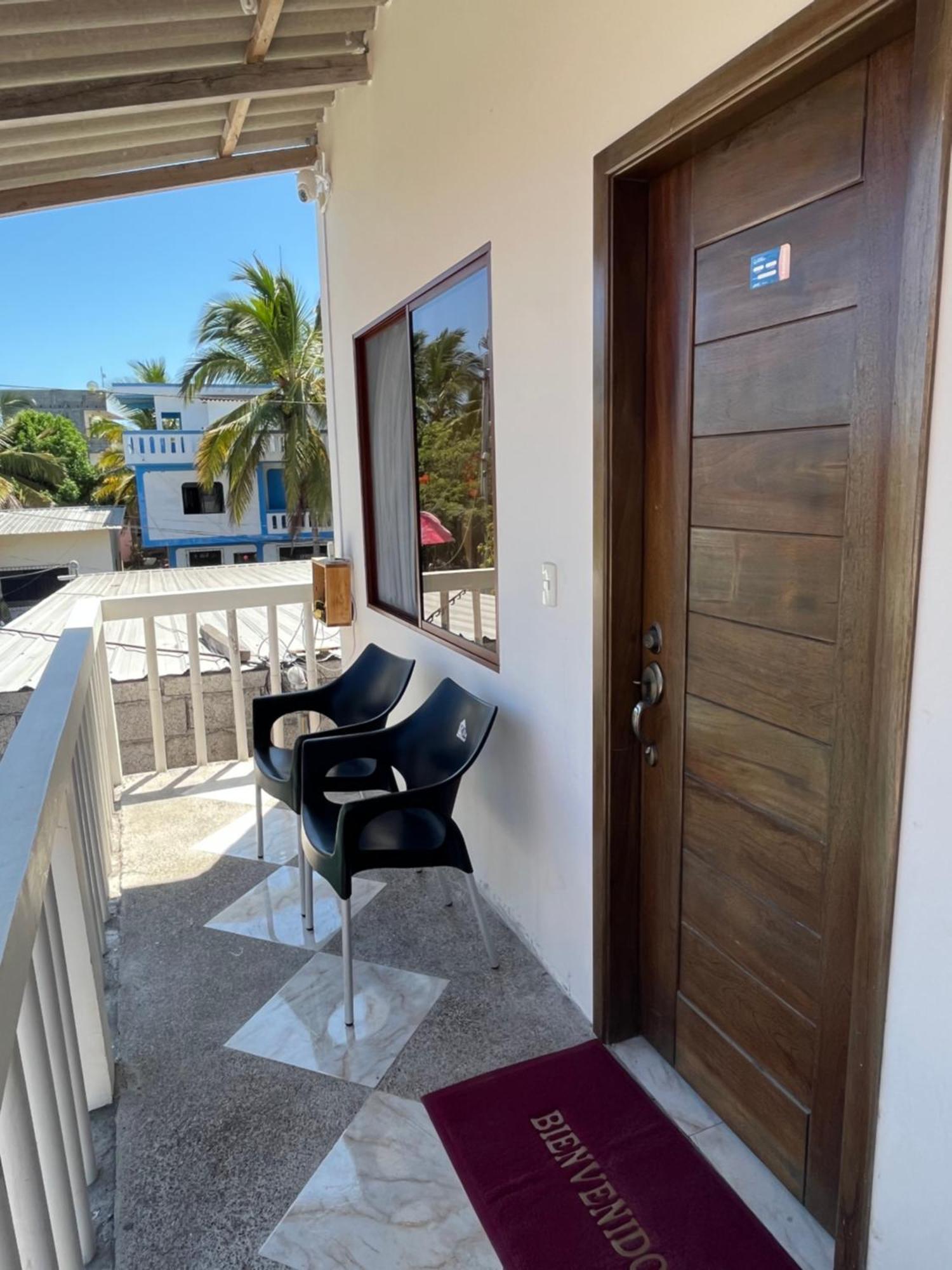 Apartahotel Casa Soleil Puerto Villamil Pokoj fotografie